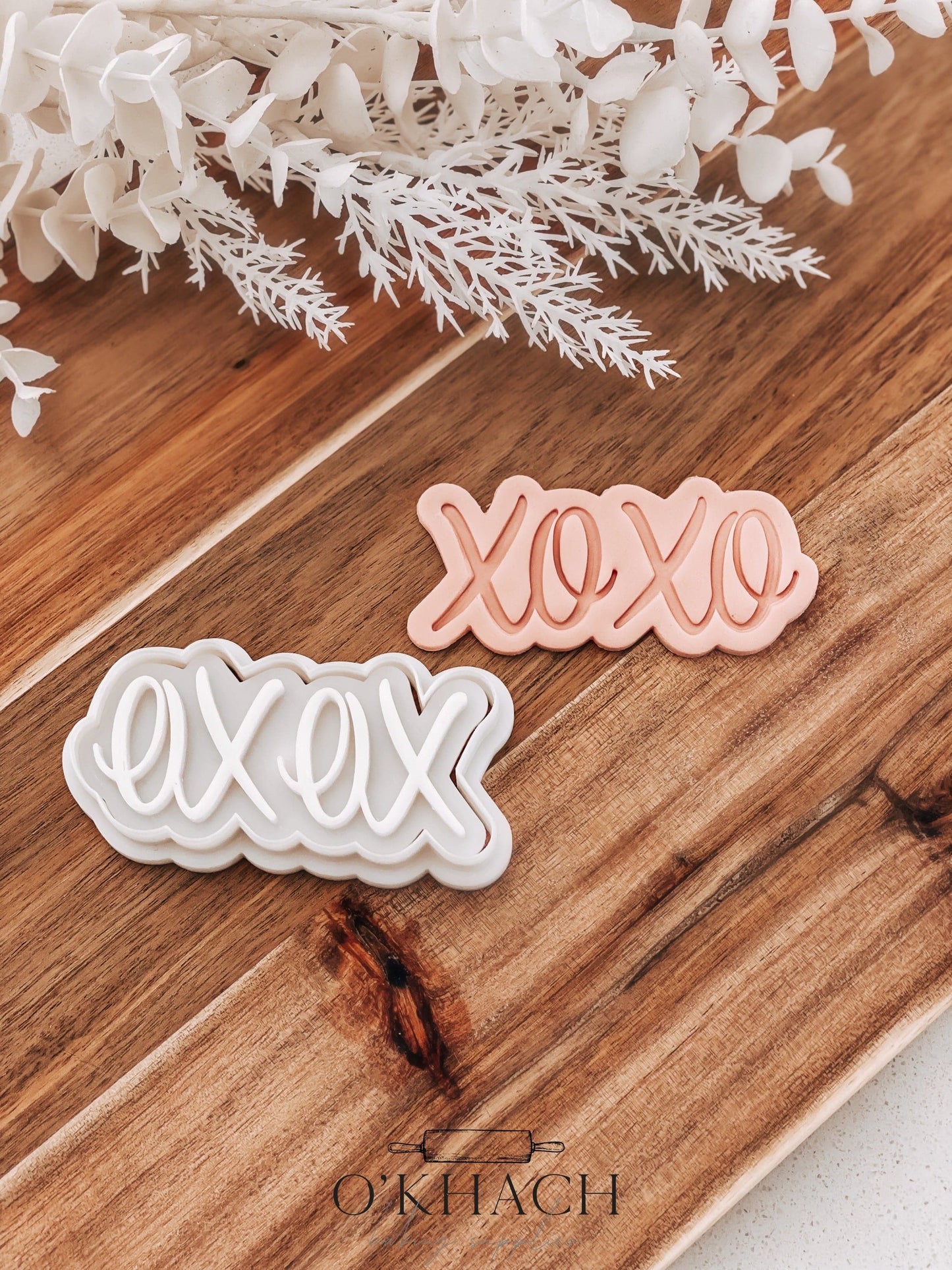 XOXO Stamp and Cutter - O'Khach Baking Supplies