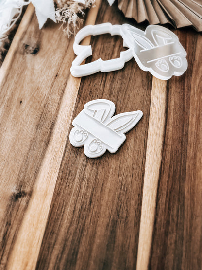 Bunny Plaque 'UP' - Cookie Stamp & Cutter - Ideal for Fondant & Sugar Cookies