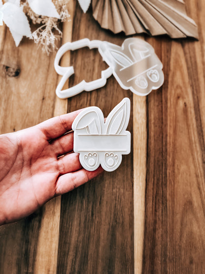 Bunny Plaque 'UP' - Cookie Stamp & Cutter - Ideal for Fondant & Sugar Cookies