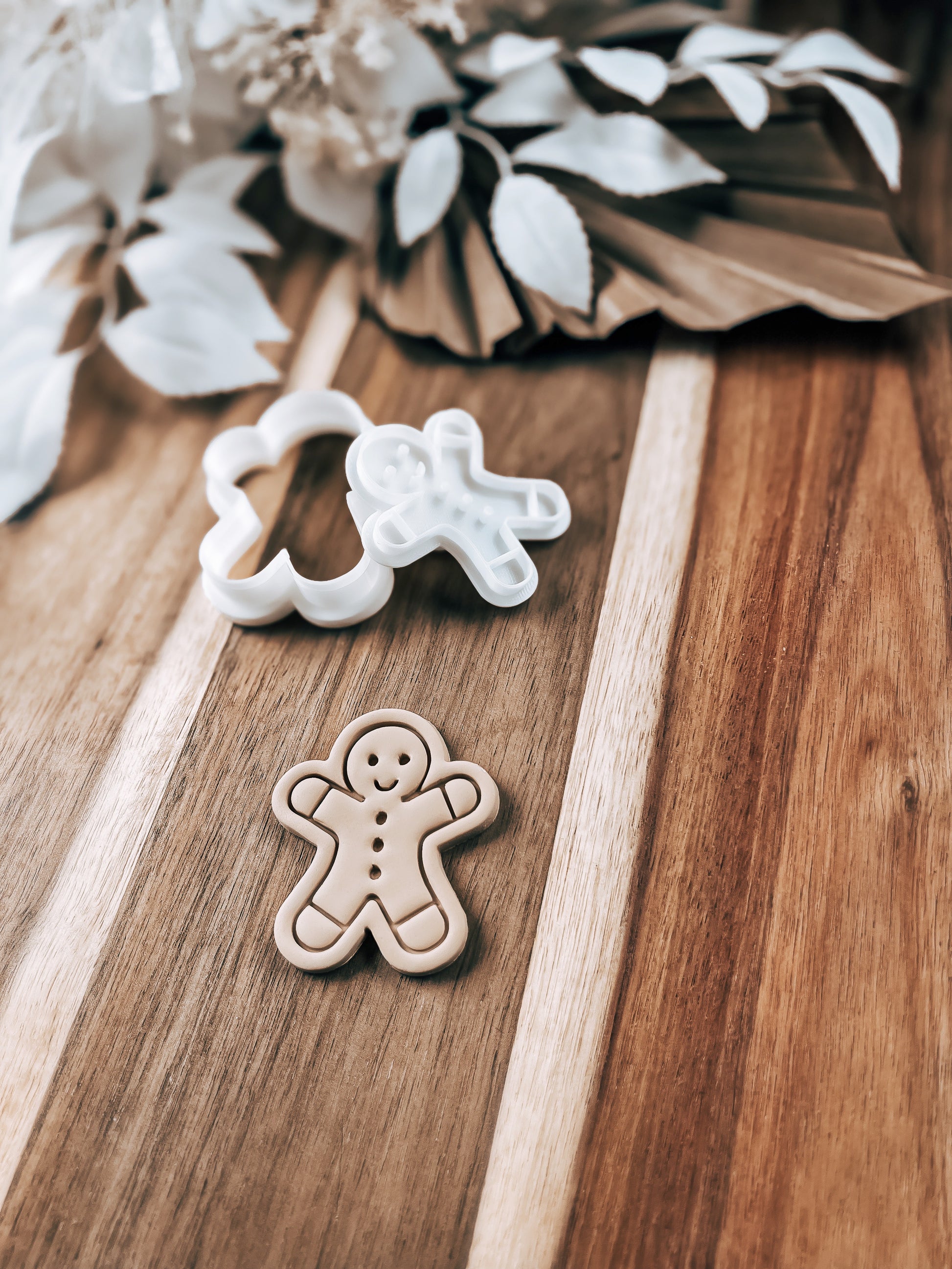 Mini Gingerbread Man - Cookie Stamp & Cutter - Fondant & Sugar Cookies