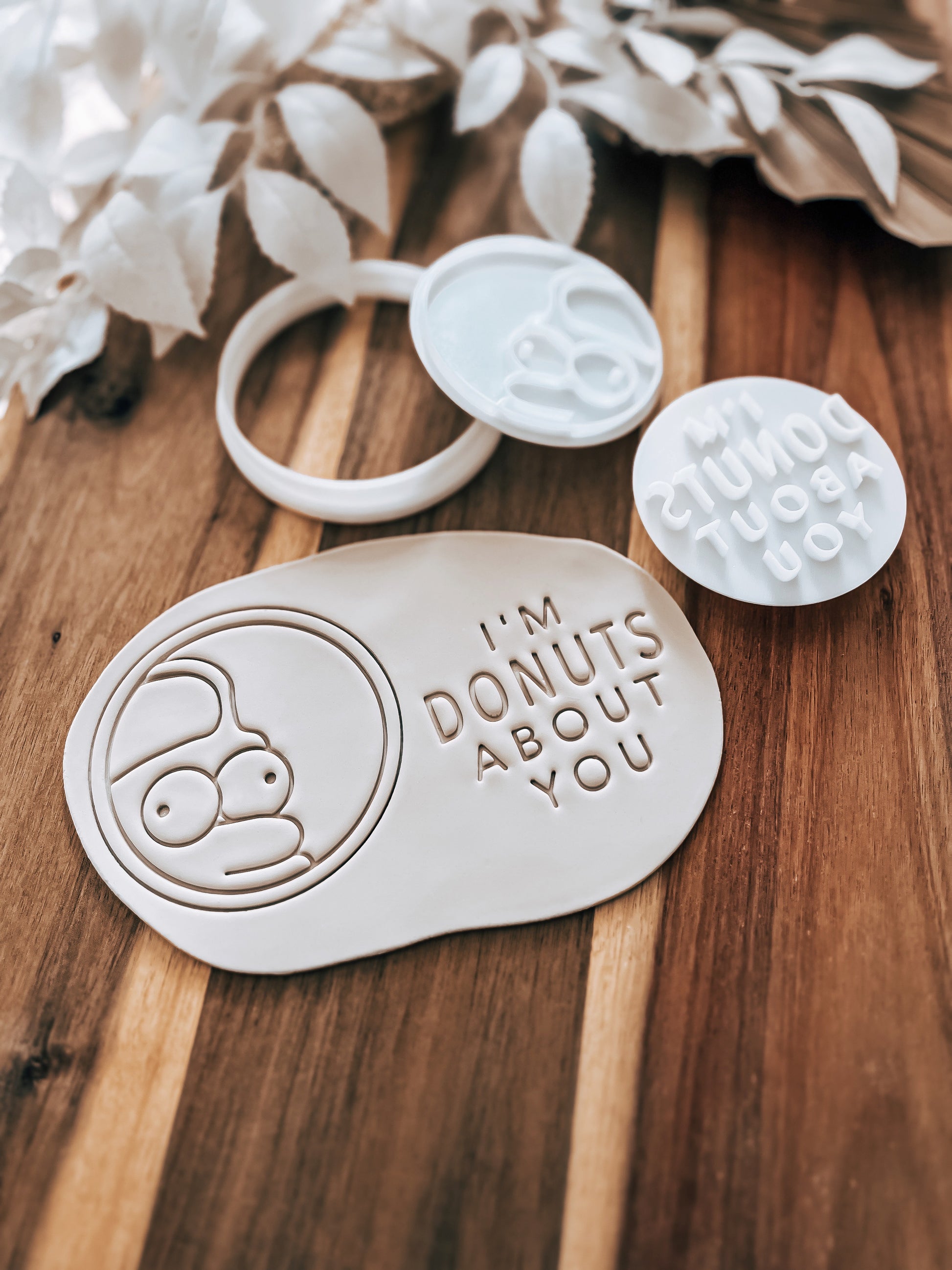 I'm Donuts About You (SET) - Cookie Stamp & Cutter - Ideal for Fondant & Sugar Cookies